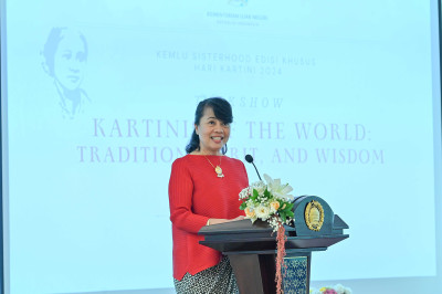 02_Kartinis of The World-Tradition, Spirit and Wisdom